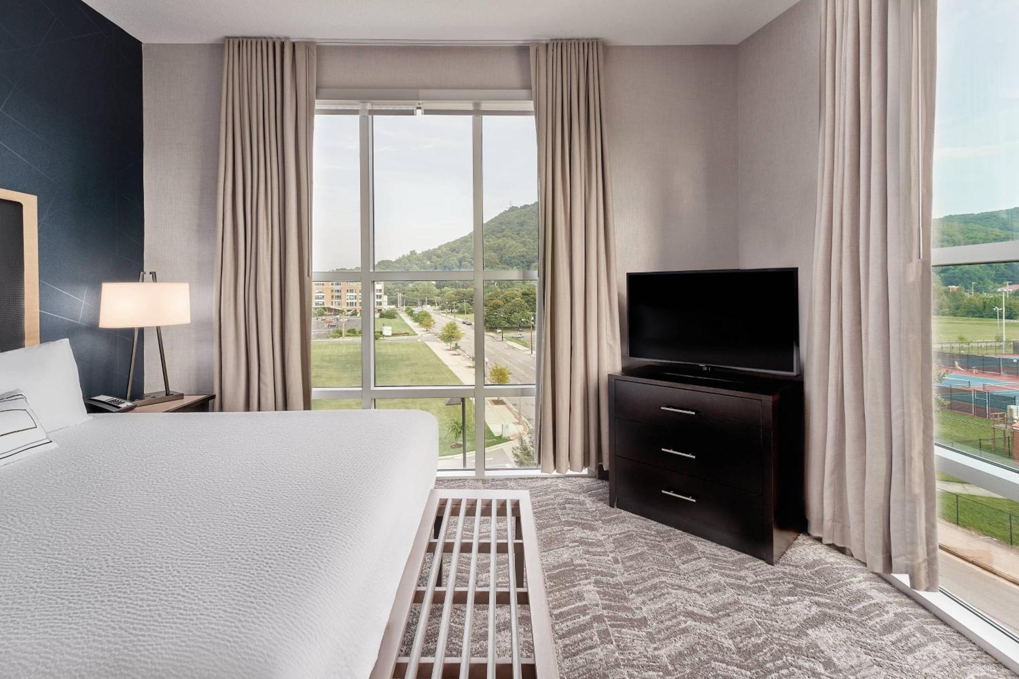Springhill Suites By Marriott Roanoke Exterior foto